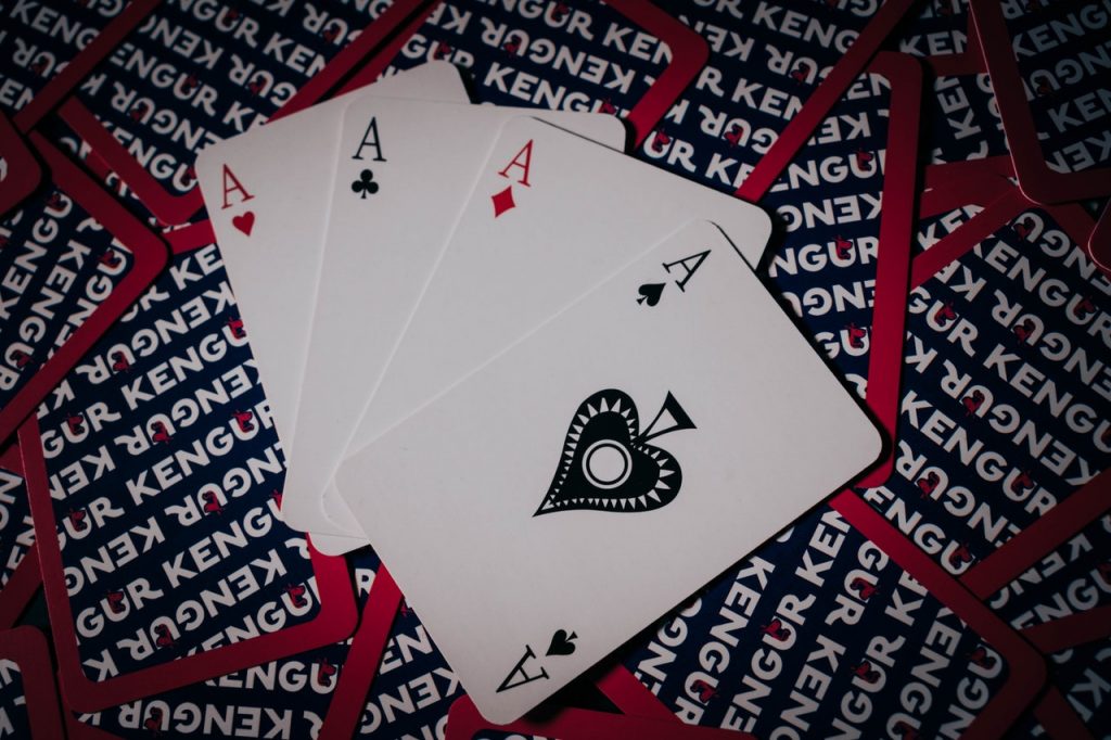 How to win in online casino?