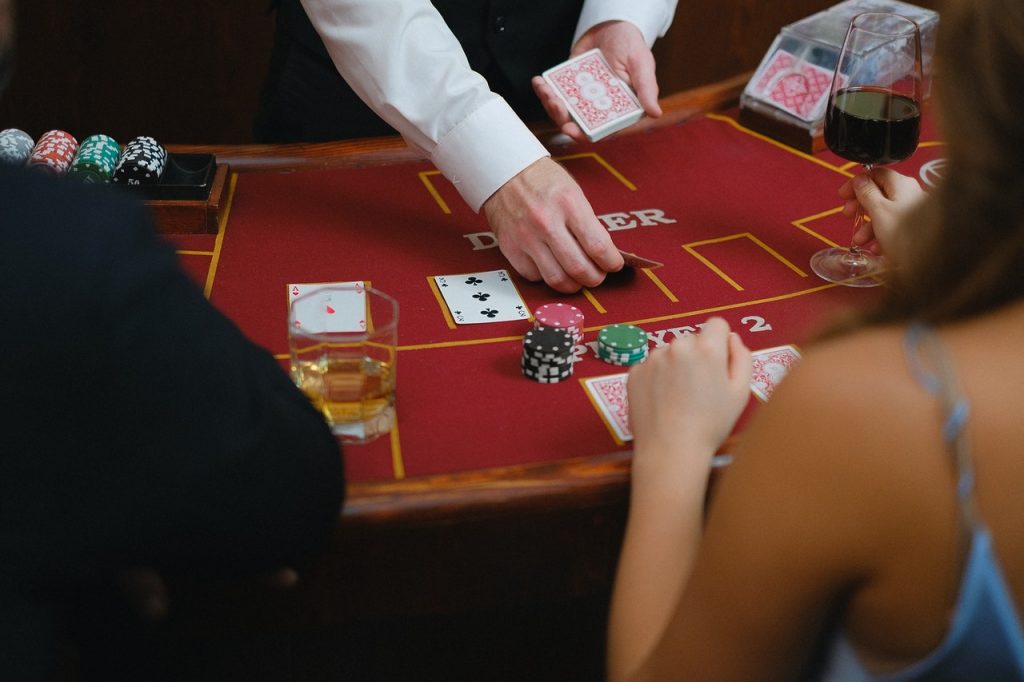 How to win on online casino?